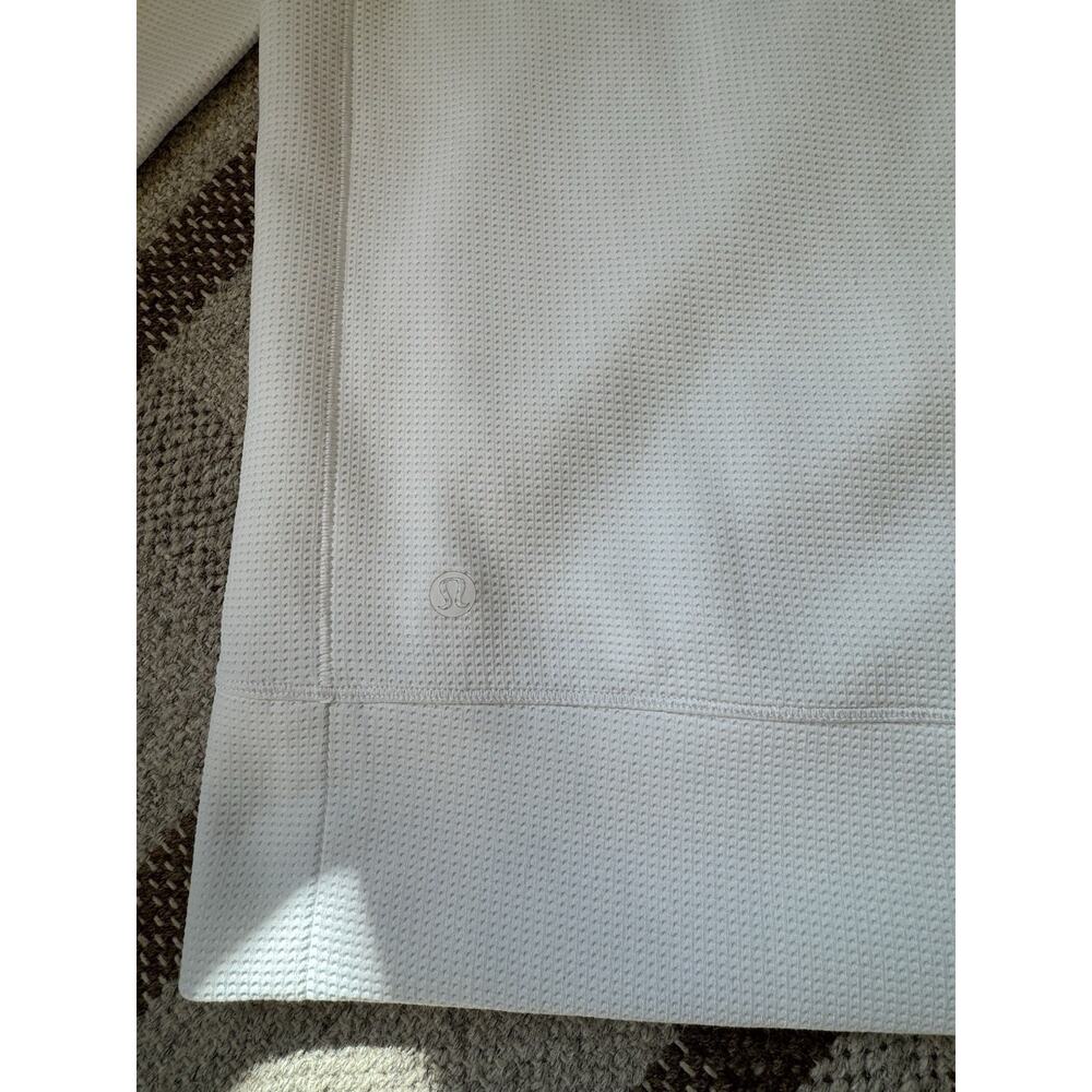 Lululemon Men’s Long Sleeve Waffle Textured Knit Shirt White XL Men’s - Picture 6 of 6